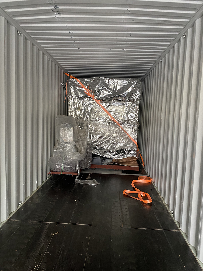 3 sets of CNC turning and milling compound sent to Russia