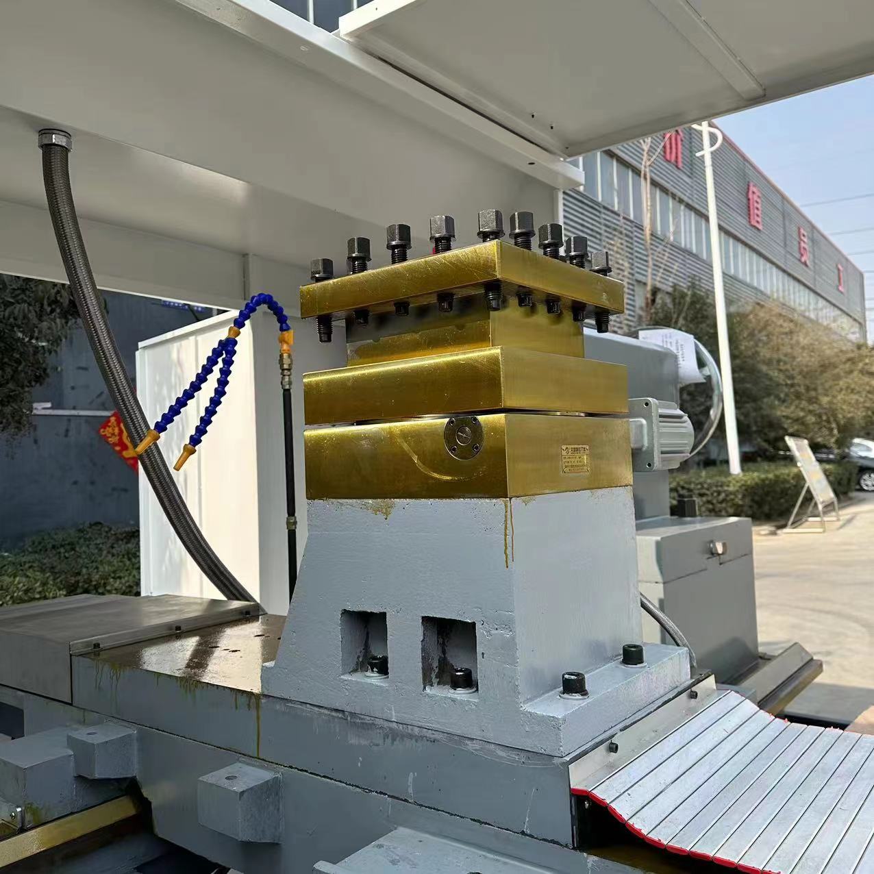 CK61125 آلة مخرطة معدنية أفقية CNC ثقيلة